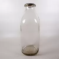 City Creamery vintage clear glass quart milk bottle with original cardboard cap. Cohoes New York: Right - Click to enlarge