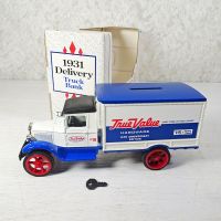 Ertl 1991 True Value 1/34 scale diecast metal 1931 Hawkeye delivery truck bank with key in box: Main View - Click to enlarge