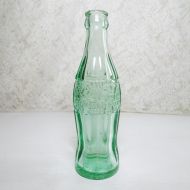 1943 Elizabethtown Kentucky vintage empty hobbleskirt PatD Coke bottle with big letters: patd Side View