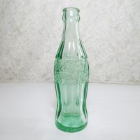 1943 Elizabethtown Kentucky vintage empty hobbleskirt PatD Coke bottle with big letters: patd Side View - Click to enlarge