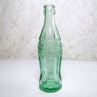 1943 Elizabethtown Kentucky vintage empty hobbleskirt PatD Coke bottle with big letters: Left Side View - Click to enlarge