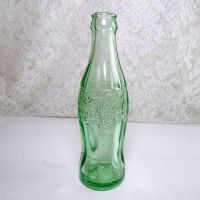 1947 Elizabethtown Kentucky vintage empty hobbleskirt PatD Coke bottle with very large letters. #3: patD Side View - Click to enlarge