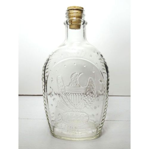 Vintage 1976 Log Cabin American Eagle clear glass 24 oz empty bicentennial pancake syrup bottle: Back View