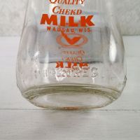 Vintage 1961 Stueber's Wausau Wis. quart pyro ACL glass milk bottle with a large Q with a checkmark thru it Quality Chekd : REG View - Click to enlarge