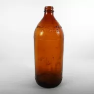 Sinclair Mfg Co. for Sunrae Toledo O. vintage brown amber screw top quart bottle: Front