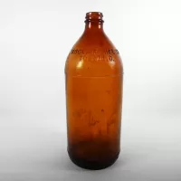Sinclair Mfg Co. for Sunrae Toledo O. vintage brown amber screw top quart bottle: Front - Click to enlarge