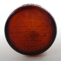 Sinclair Mfg Co. for Sunrae Toledo O. vintage brown amber screw top quart bottle: Bottom - Click to enlarge