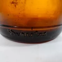Sinclair Mfg Co. for Sunrae Toledo O. vintage brown amber screw top quart bottle: Duraglas - Click to enlarge