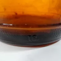 Sinclair Mfg Co. for Sunrae Toledo O. vintage brown amber screw top quart bottle: Set1 - Click to enlarge