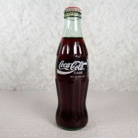 U of K Wildcats Always Jammin’ vintage 8 oz. full Coca Cola Classic Coke bottle: Back - Click to enlarge