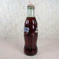 U of K Wildcats Always Jammin’ vintage 8 oz. full Coca Cola Classic Coke bottle: Left - Click to enlarge