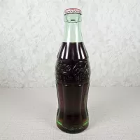 Tempe Arizona vintage 6 oz full hobbleskirt Coke bottle with Red Coca Cola Classic cap: Front - Click to enlarge