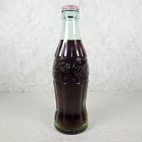 Tempe Arizona vintage 6 oz full hobbleskirt Coke bottle with Red Coca Cola Classic cap: Back - Click to enlarge