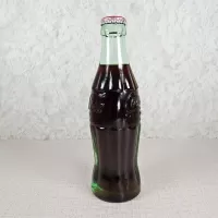 Atlanta Georgia vintage 6 oz full hobbleskirt Coke bottle with red Coca Cola Classic cap: Right - Click to enlarge