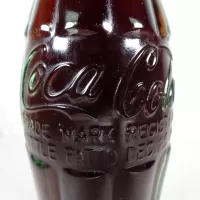 Atlanta Georgia vintage 6 oz full hobbleskirt Coke bottle with red Coca Cola Classic cap: patD - Click to enlarge
