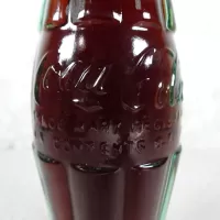 Louisville Kentucky vintage 8 oz full hobbleskirt no refill Coke bottle with Coca Cola Classic cap: Contents - Click to enlarge