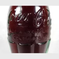 Minneapolis Minnesota vintage 8 oz full hobbleskirt no refill Coke bottle. Red Classic cap: Contents - Click to enlarge