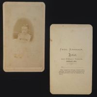 Antique CDV Carte De Visite Little Girl in Chair Fred Kinnaman, Artist Findlay Ohio: Front and Back View - Click to enlarge