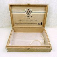 Avo Uvezian Classic Robusto empty vintage cigar box. Light bare wood with metal hinges and clasp: Inside View - Click to enlarge