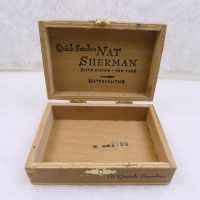 Nat Sherman Metro Quick Smokes vintage small cigar box. Bare wood. Finger corner joints. Metal hinges clasp: Inside View - Click to enlarge