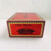 Plasencia empty wood cigar box with colorful paper accents. Gold hinges and contrasting black graphics: Right Side View - Click to enlarge