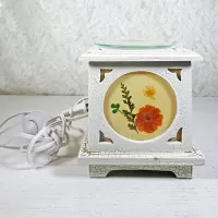 Antique wood style square electric oil warmer with side screens showing a different floral design. No 02: Left Side View - Click to enlarge