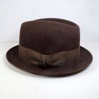 Vintage mens dark brown felt fedora hat with lining and grosgrain ribbon band. Custom made: Right Side View - Click to enlarge