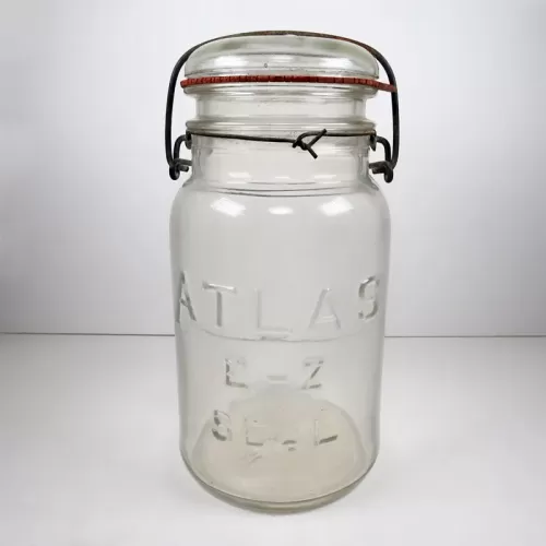Antique Hazel Atlas E-Z Seal clear glass quart mason jar with lid, original rubber seal and metal wire bail, lightning seal, closure: Front