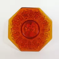 George Washington 8 inch octagonal amber glass glass presidential plate with a beautiful raised design: Top View