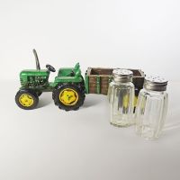 Tractor Trailer Salt and Pepper Shakers Set in Box - Click to enlarge