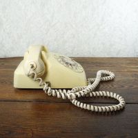 1978 Bell Western Electric Cream Rotary Desk Telephone: Right - Click to enlarge