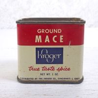 Vintage Kroger Ground Mace True Taste Spice Metal Tin Front - Click to enlarge