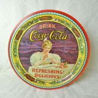 Vintage 1976 Hilda Clark Coca Cola 75th anniversary round metal serving tray. No. 06436 Elizabethtown Kentucky Plant: Top View - Click to enlarge