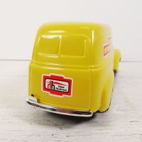 1988 Ertl Home Hardware Canada 1/25 scale diecast metal 1950 Chevy delivery truck bank with key in box: Back View - Click to enlarge
