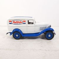 1985 Ertl True Value 1/25 scale diecast metal 1932 Ford delivery truck van bank with key in box: Right Side View - Click to enlarge